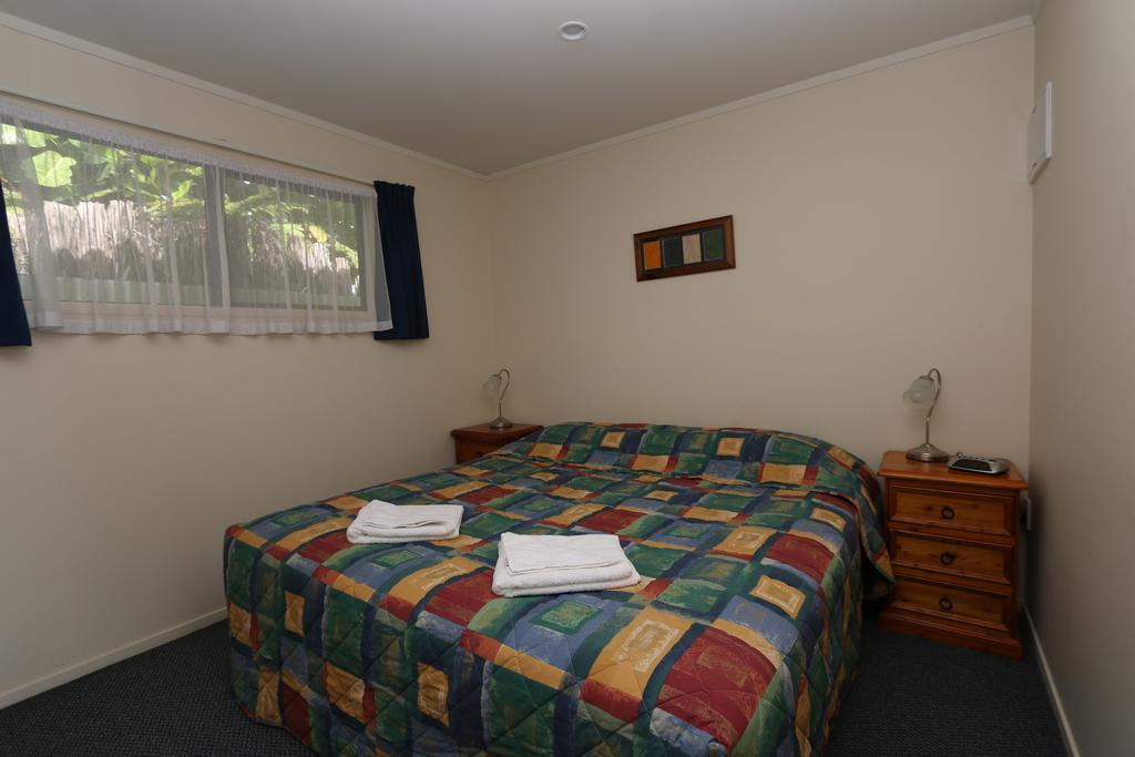 New Plymouth Top 10 Holiday Park Room photo